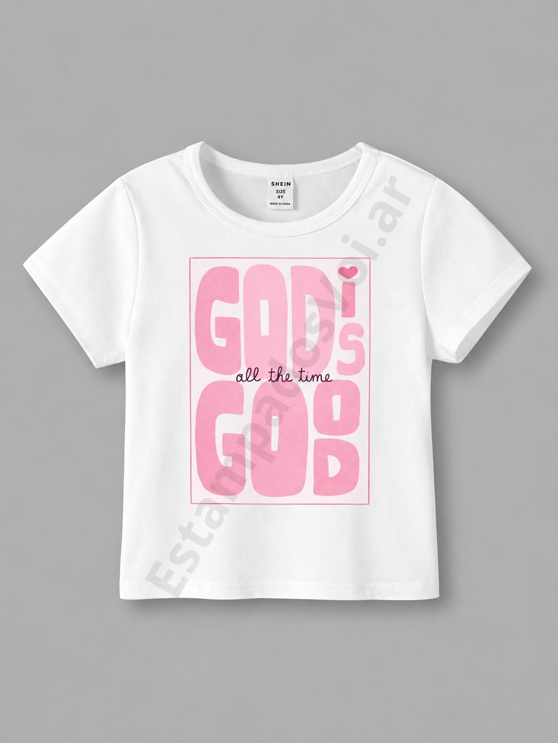 Remera blanca con diseño GOD is GOOD de VOI