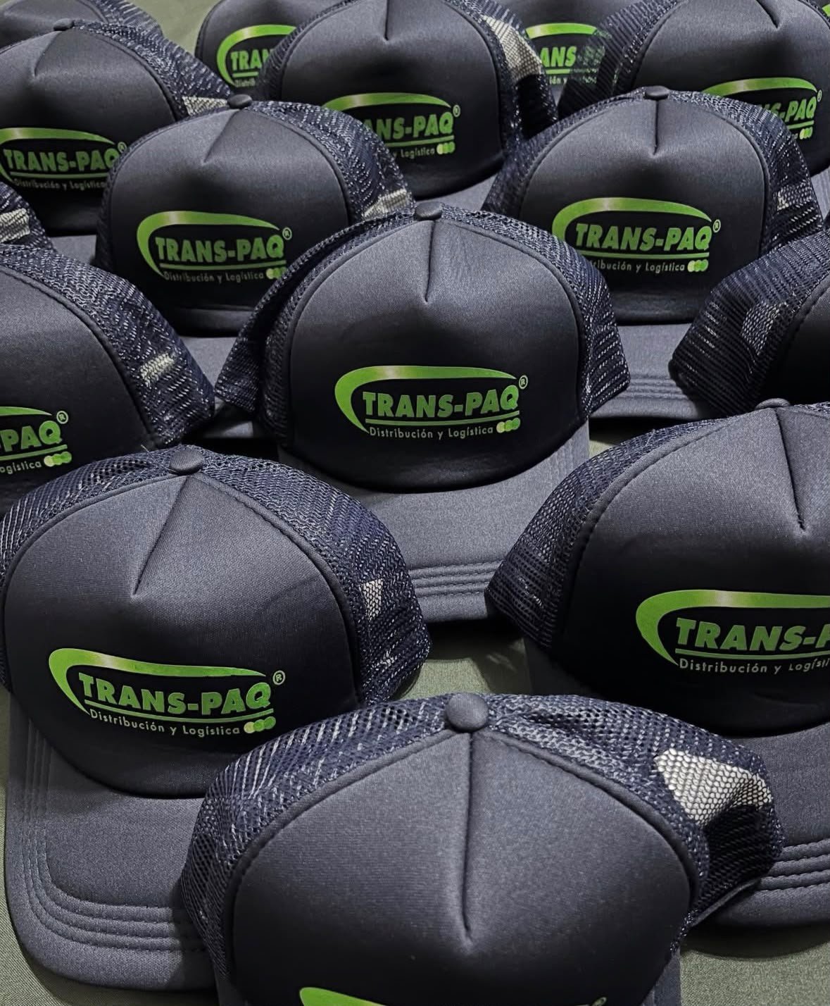 Gorras trucker para empresa de lógistica